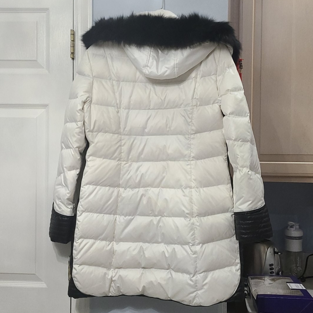Ladies winter puffer jacket - Picture 3 of 5